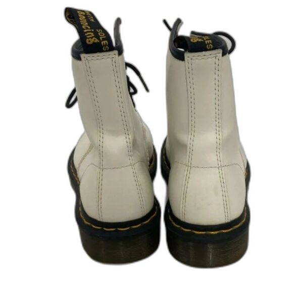 Dr. Martens Unisex Adults 1460 White Leather Lace-Up Combat Boots Size EU 39 W8 - Picture 6 of 8